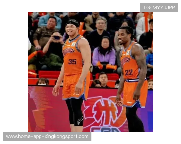 CBA上海连续突破对手防线完成漂亮逆转